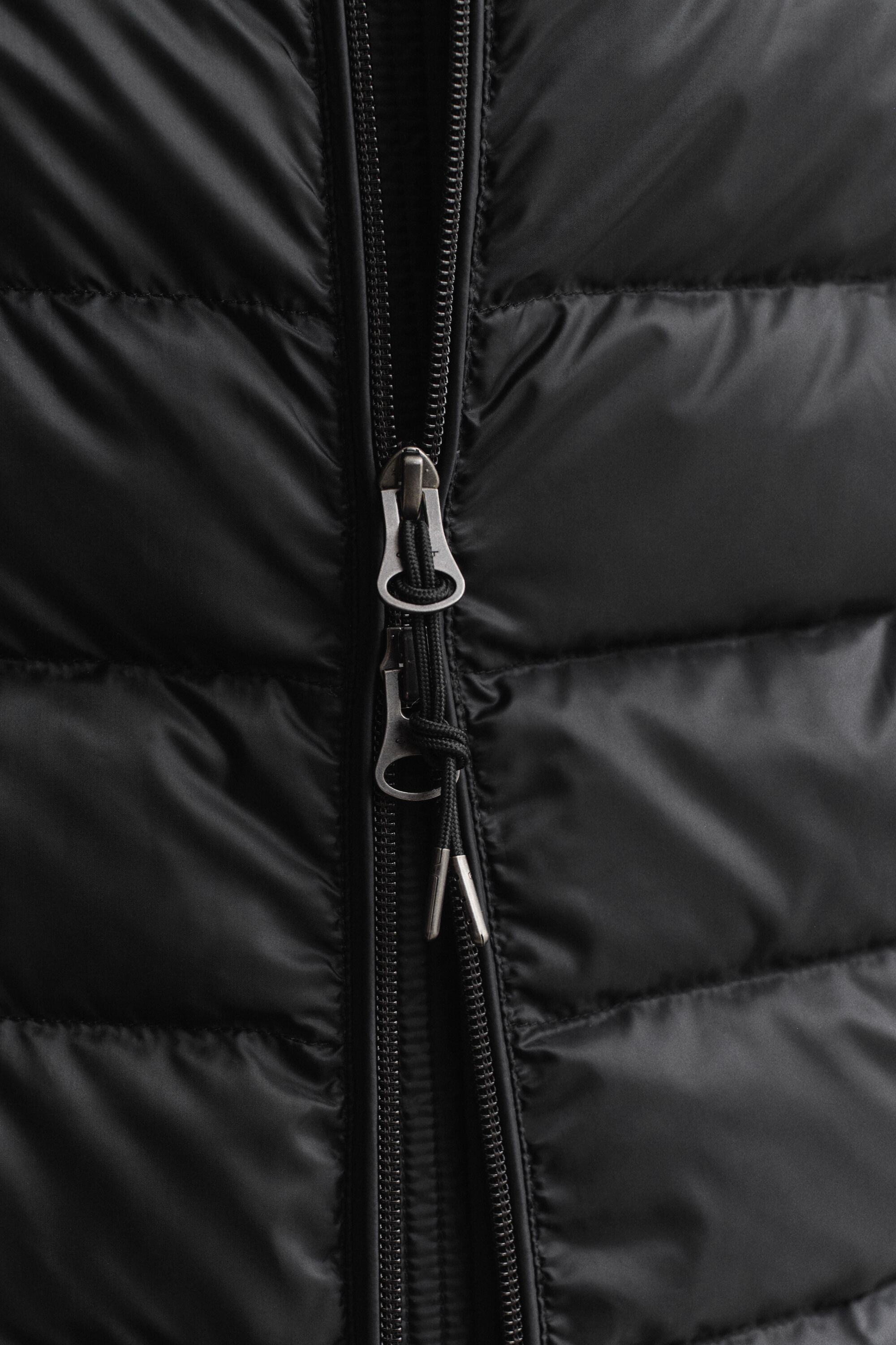 Lichte donsbodywarmer