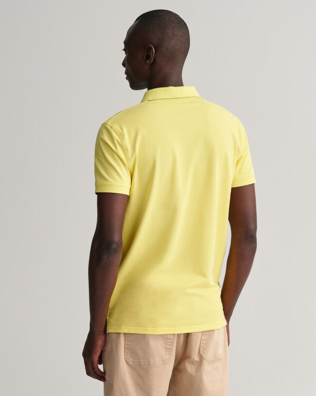 Piqu&eacute; poloshirt met contrasterende kraag