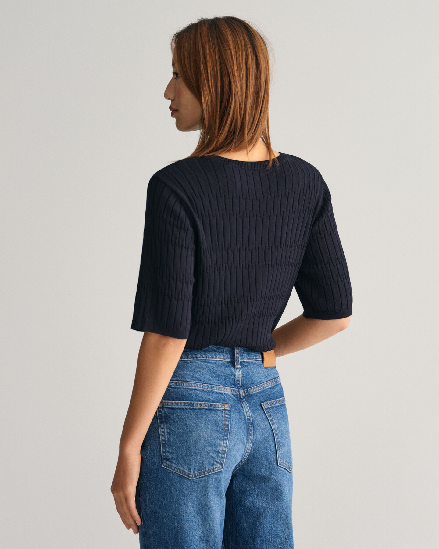 Textured sweater met ronde hals en korte mouwen