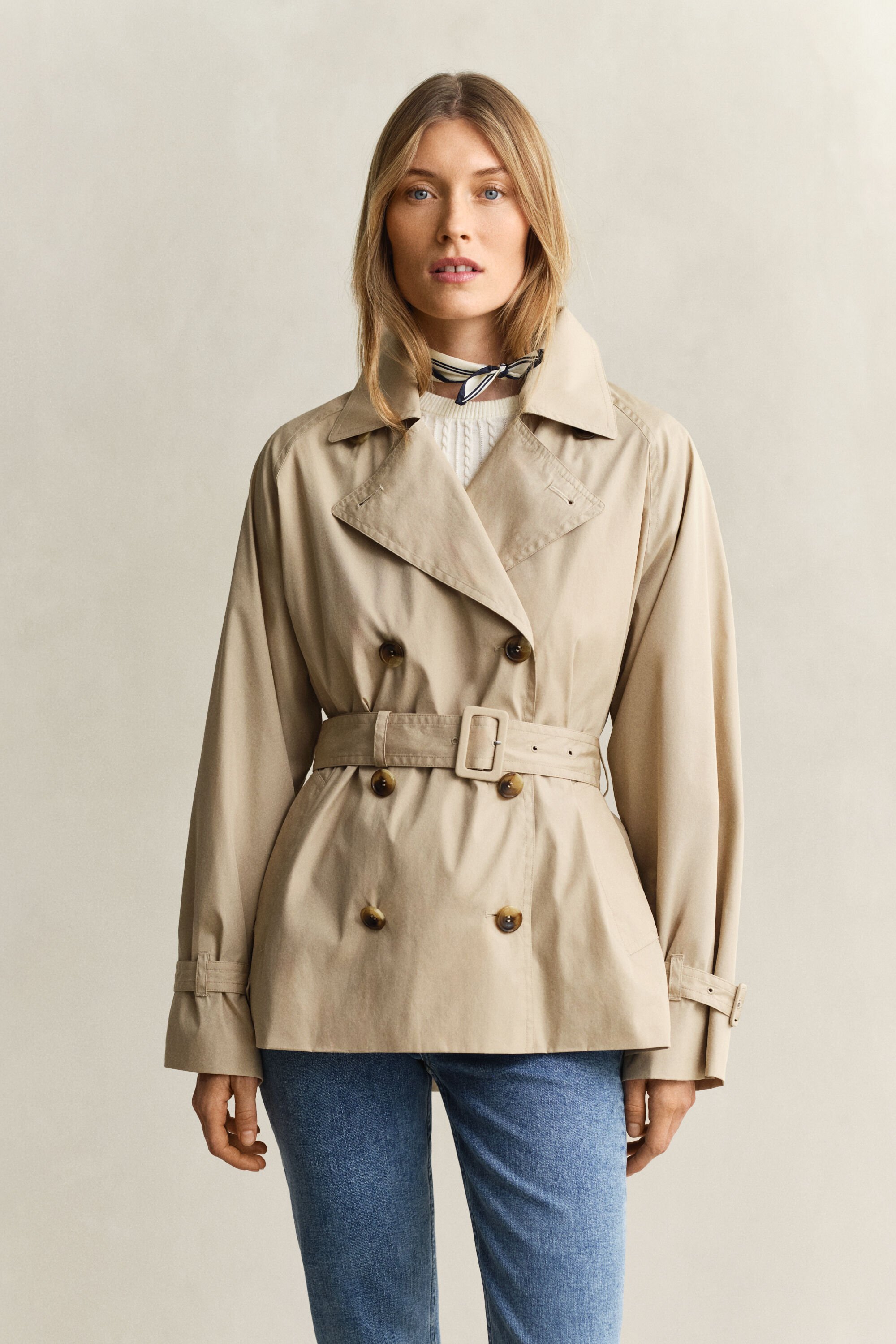 Lichtgewicht korte trenchcoat