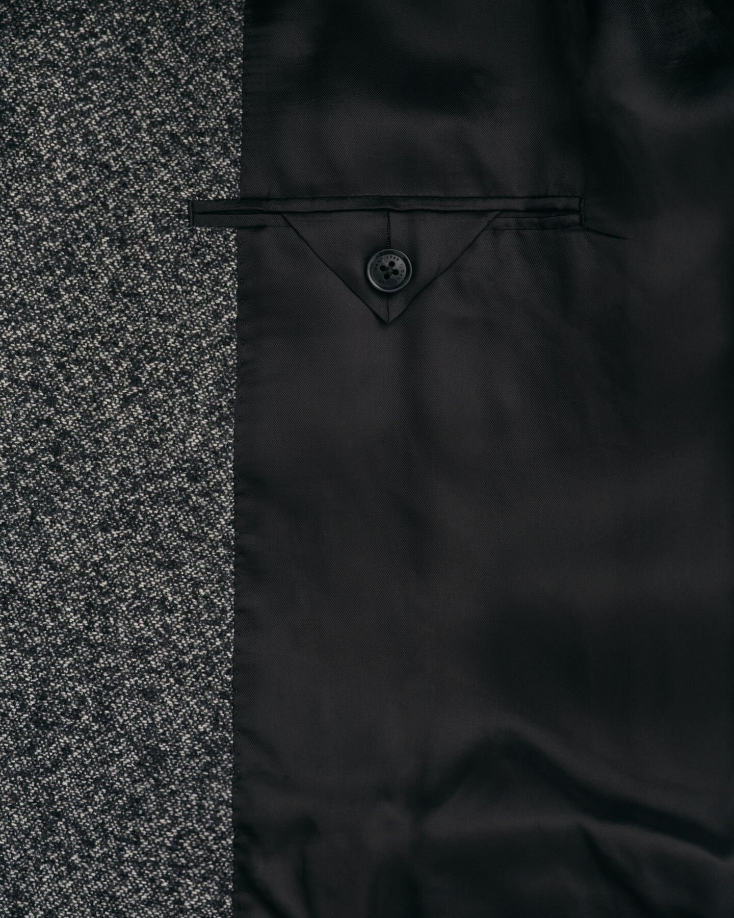 Oversized tweed blazer