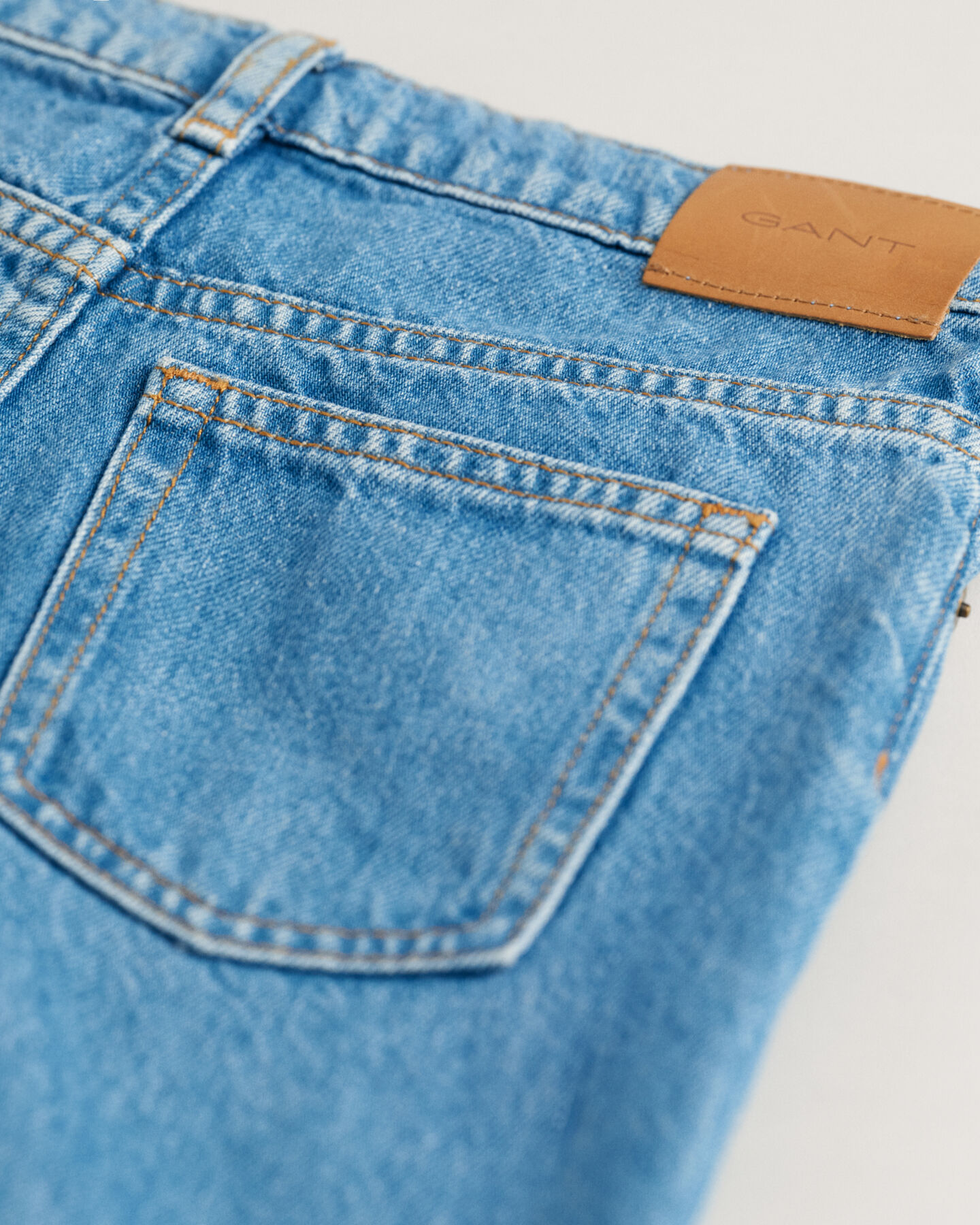 Kids Relaxed Fit jeans