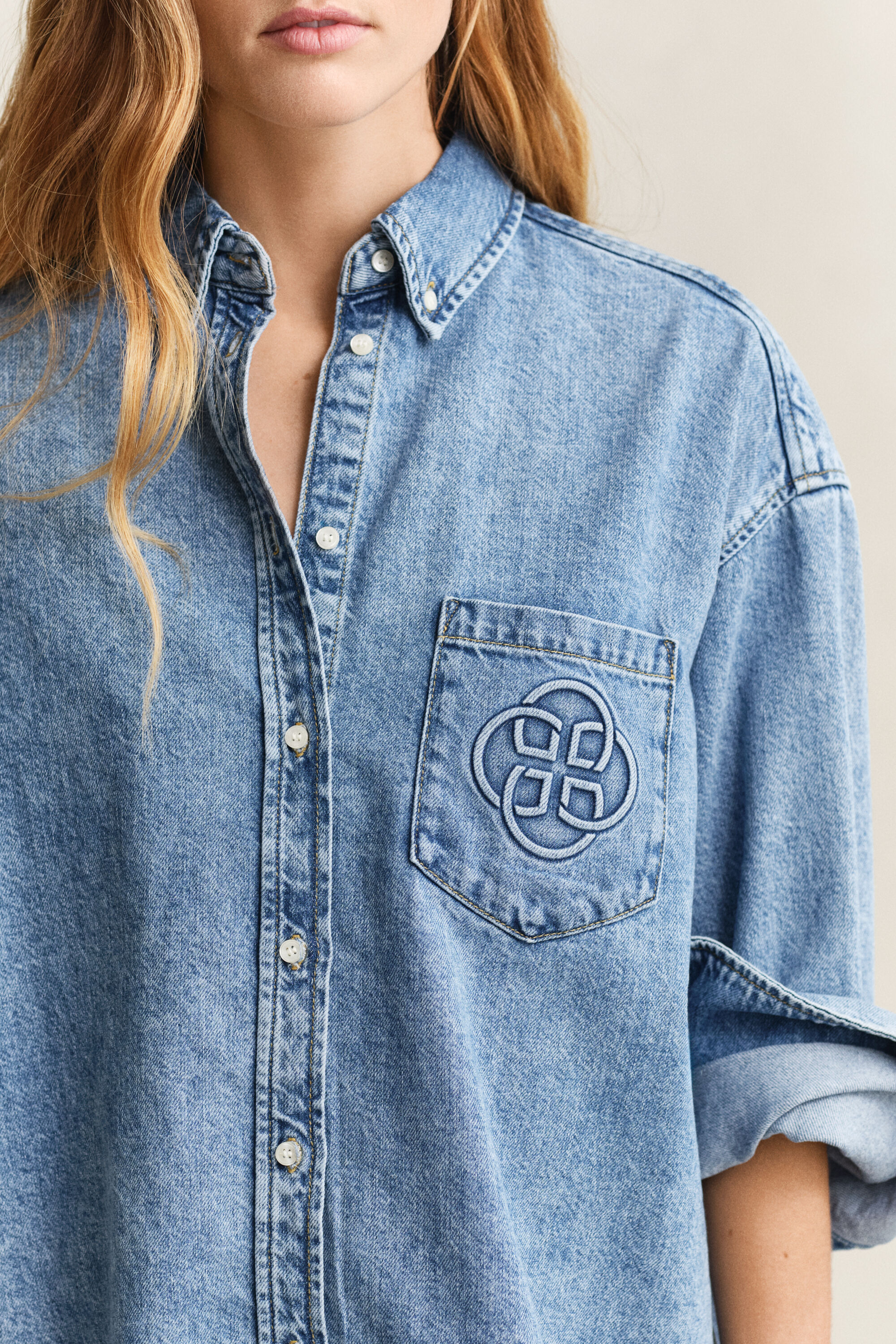 Denim overoverhemd met borduursel