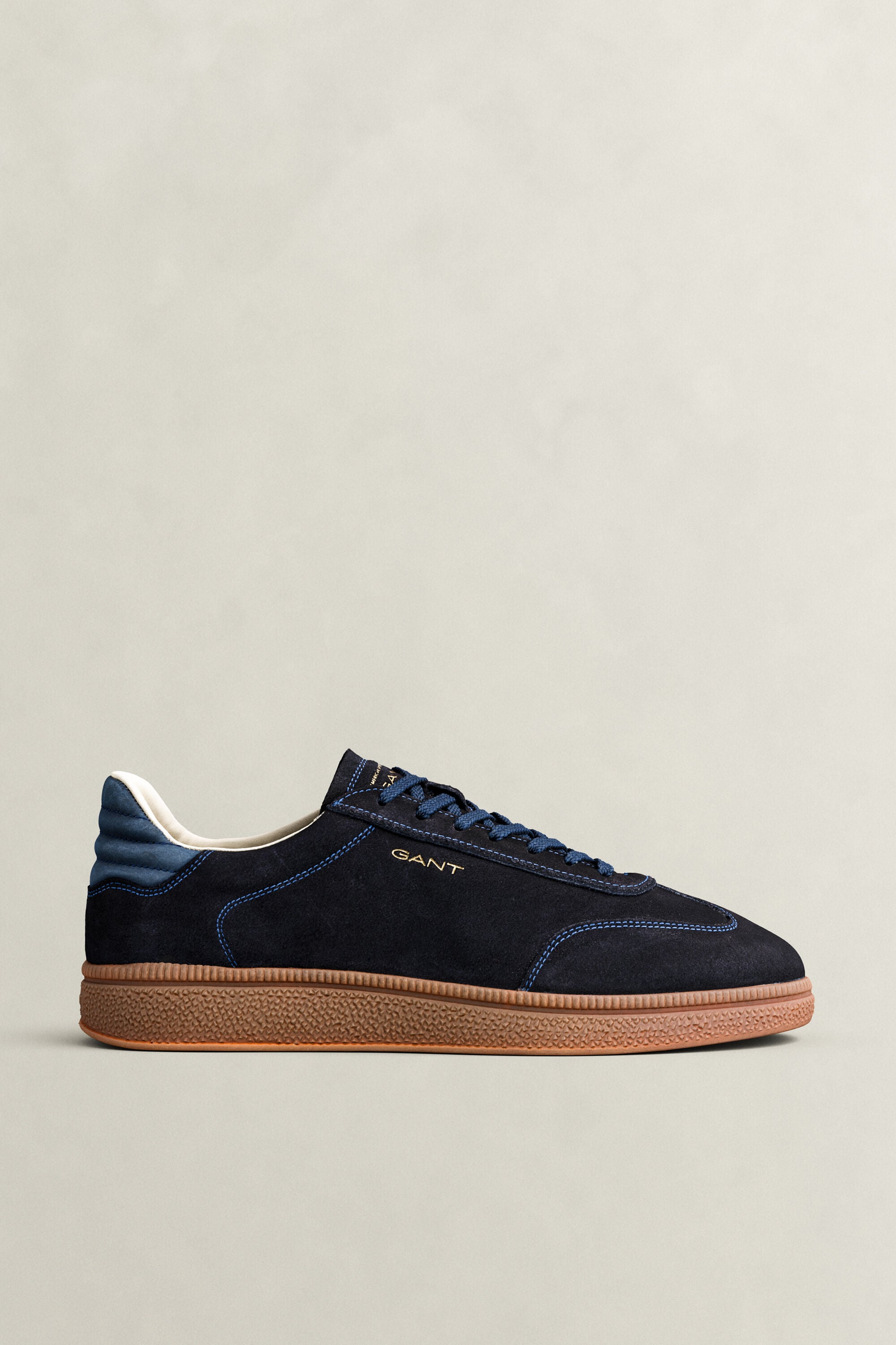 Cuzmo suède sneakers