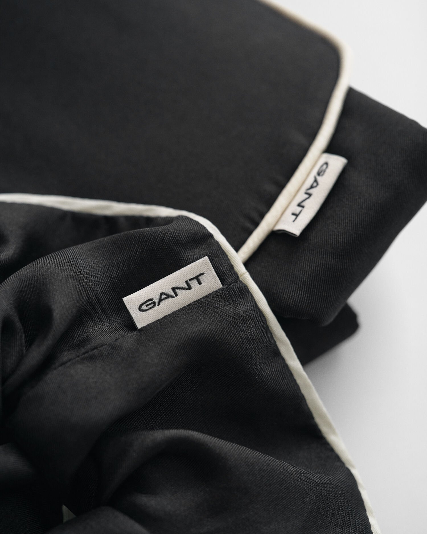 Zijden slaapmasker & scrunchie in geschenkverpakking