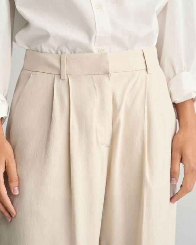 Relaxed Fit getailleerde broek van stretchlinnen