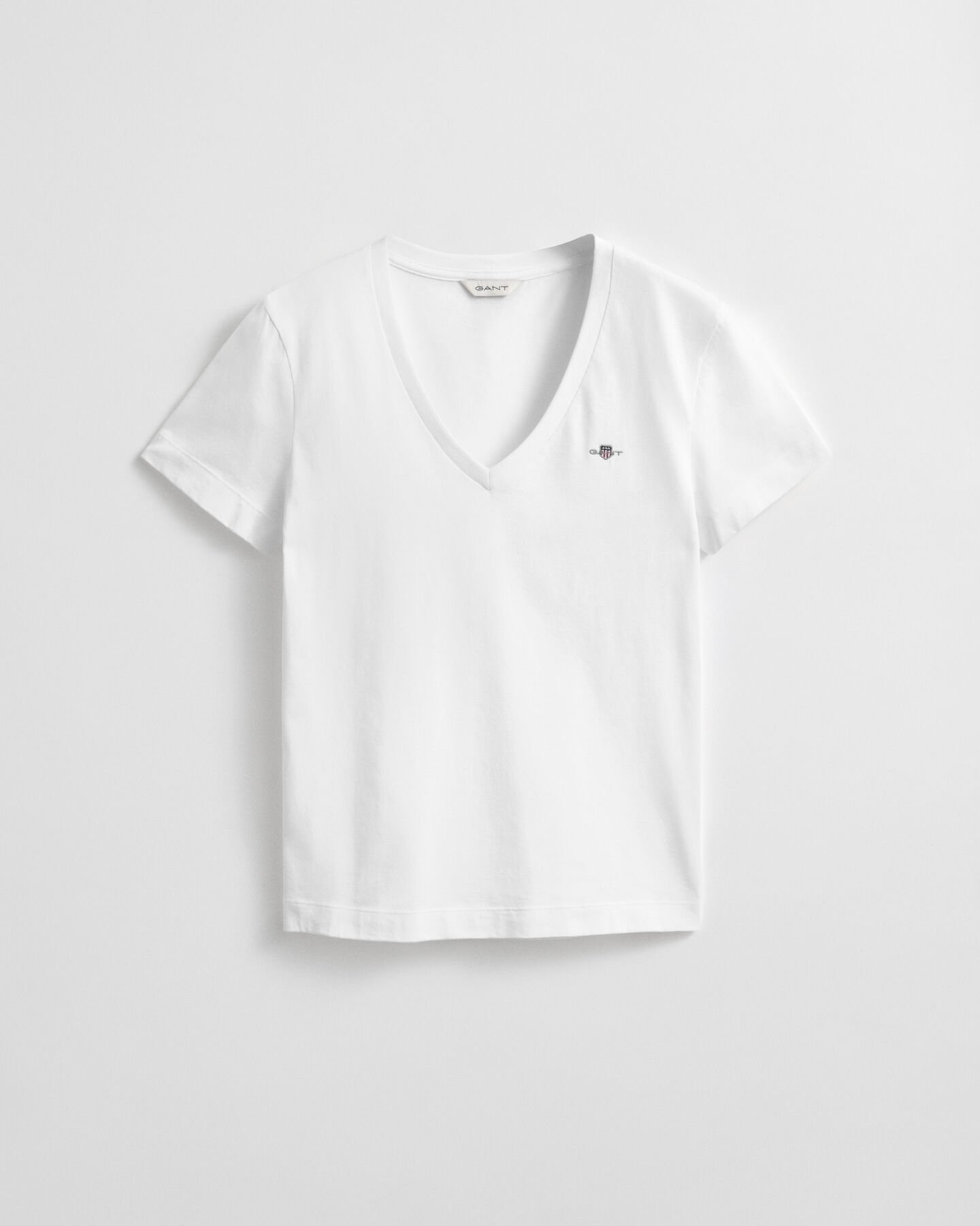 Shield T-shirt met V-hals