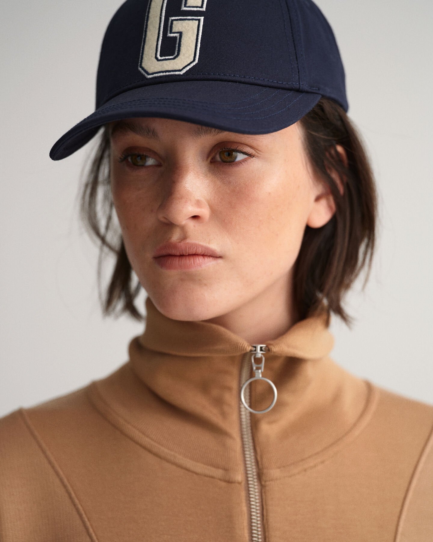 Jurk van sweatstof met korte ritssluiting