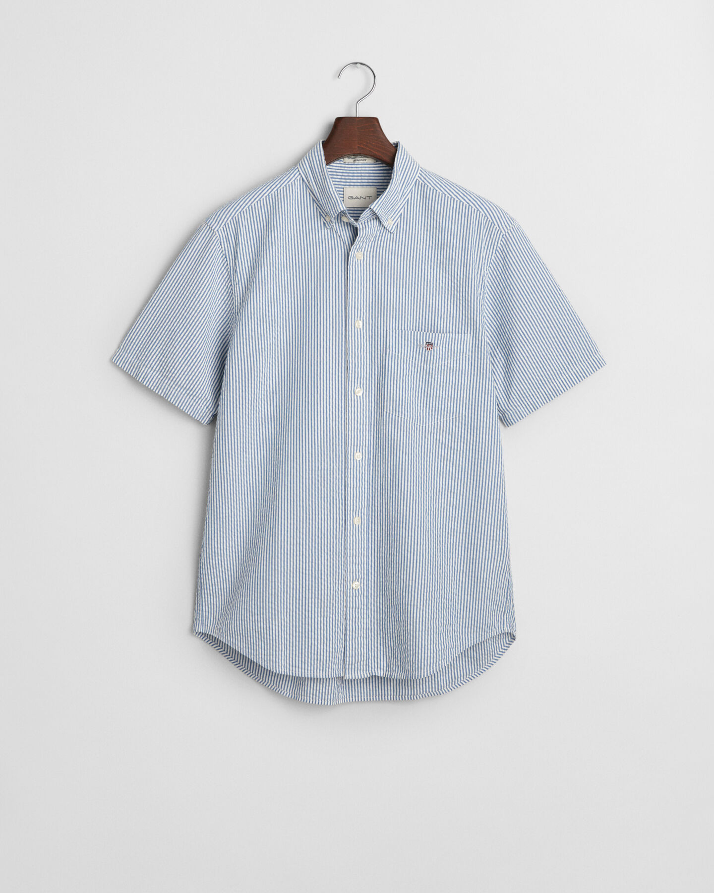 Regular Fit gestreept seersucker overhemd met korte mouwen