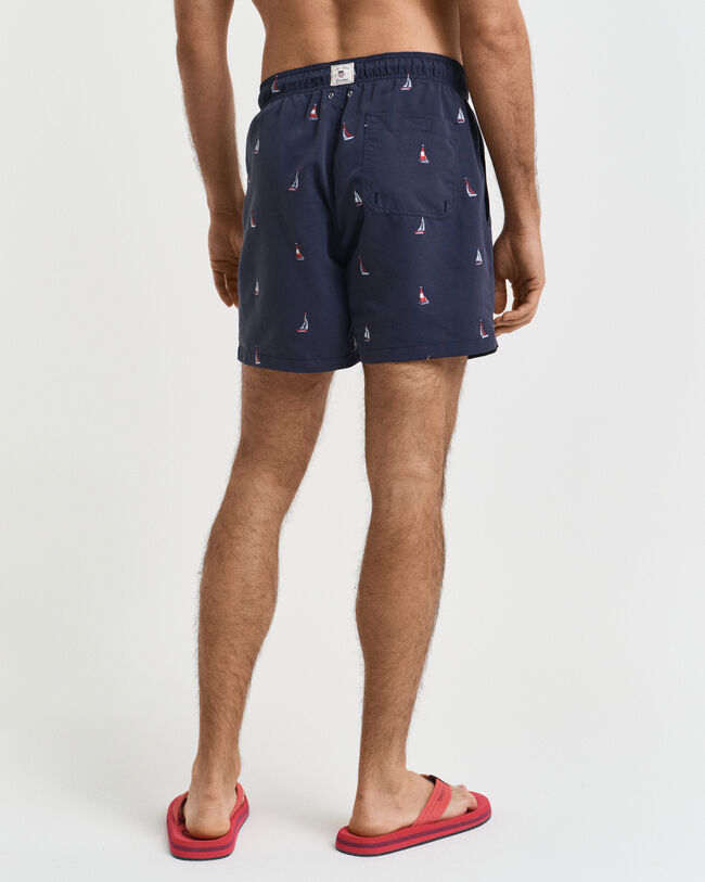 Zwemshort met geborduurde boot