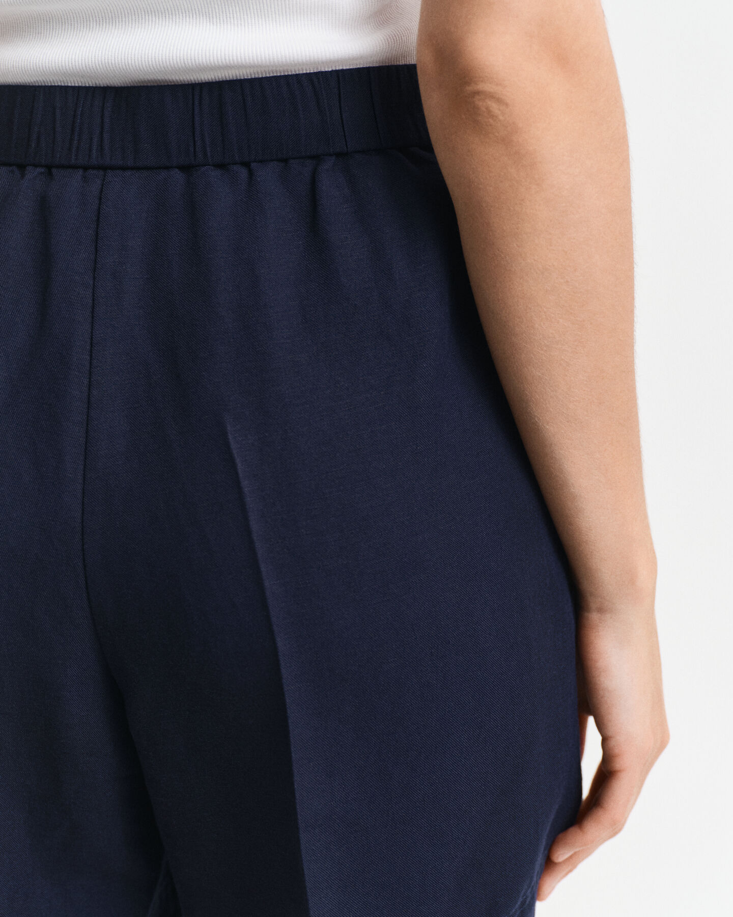 Relaxed Fit Pull-On short van linnenmix