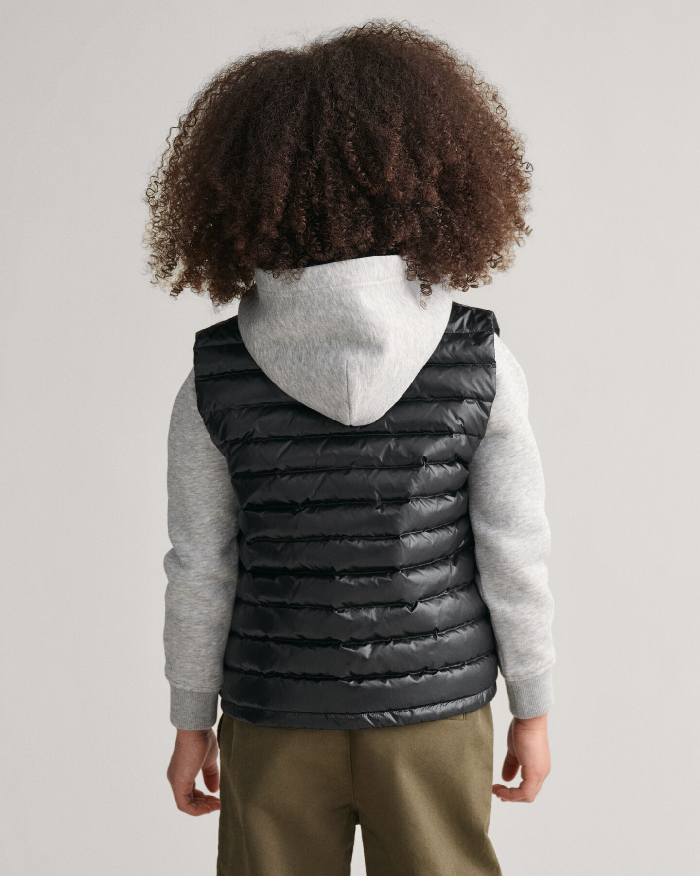Kids glanzende lichtgewicht bodywarmer met wattering