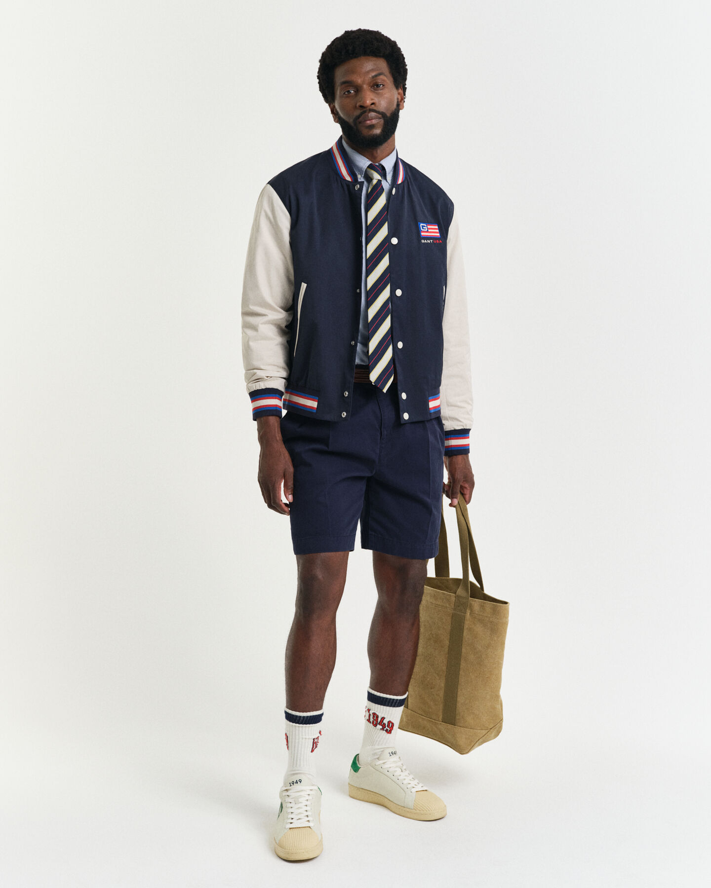 Relaxed Fit chinoshort van katoenkeper