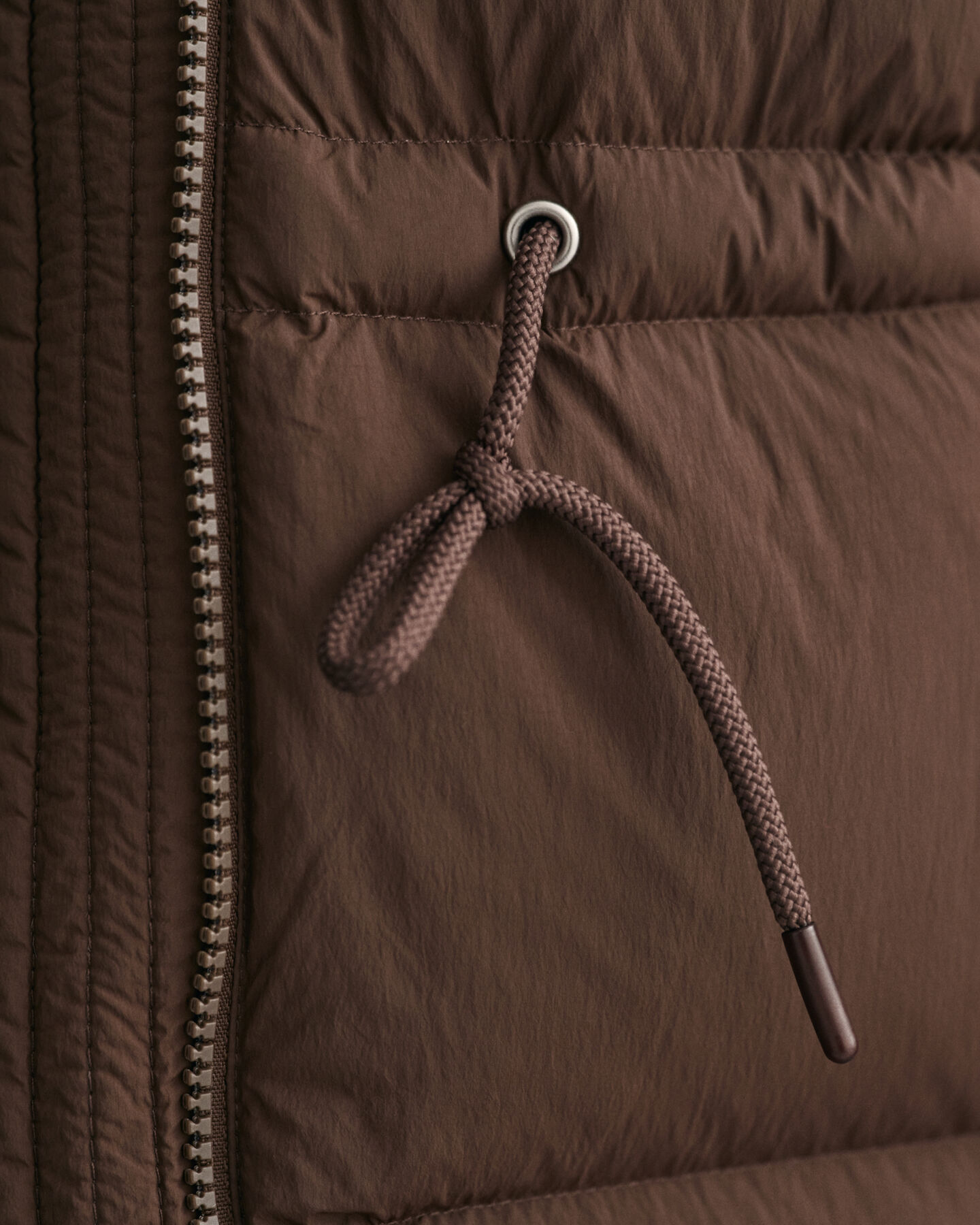 Middellange donsbodywarmer