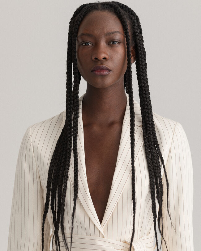 Blazer met krijtstreep en ceintuur