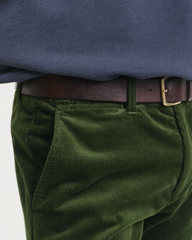 Slim Fit corduroy chino