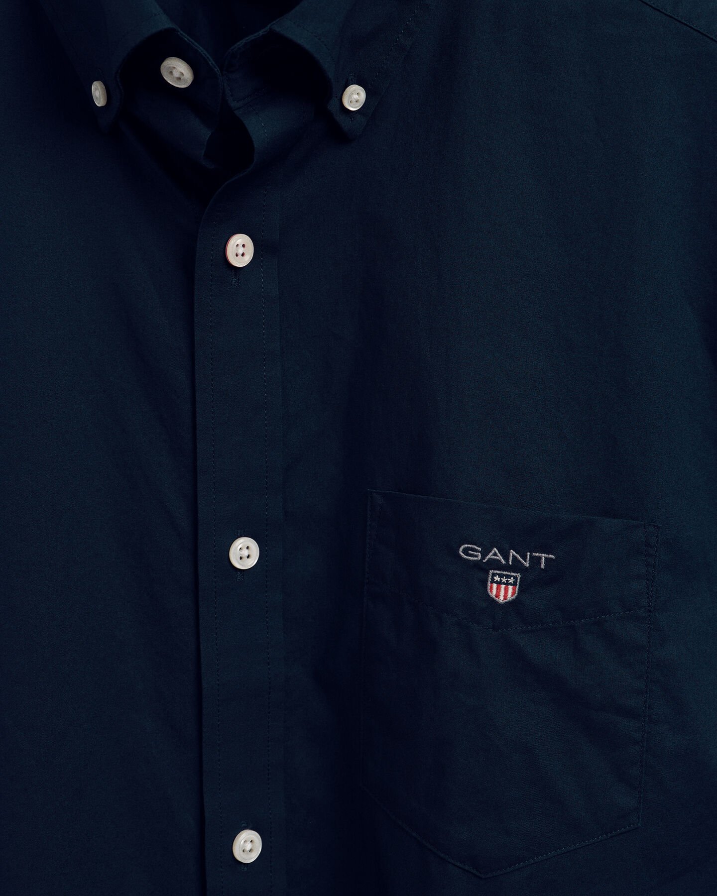 Regular Fit poplin overhemd met korte mouwen