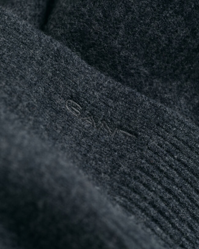 Gebreide wollen sjaal