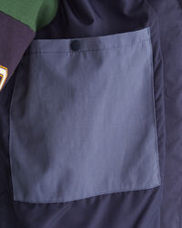 Jack met capuchon met kleurblokken