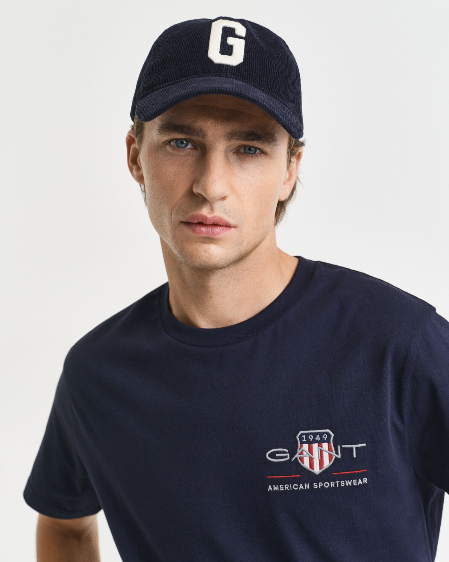 Geborduurd Archive Shield T-shirt