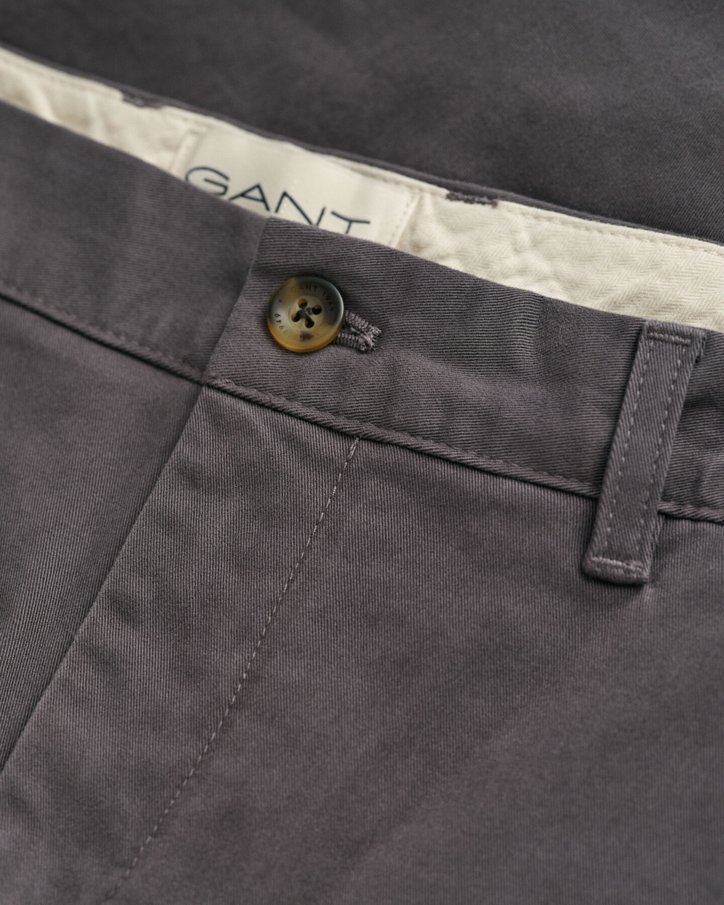 Slim Fit Super Comfort chino
