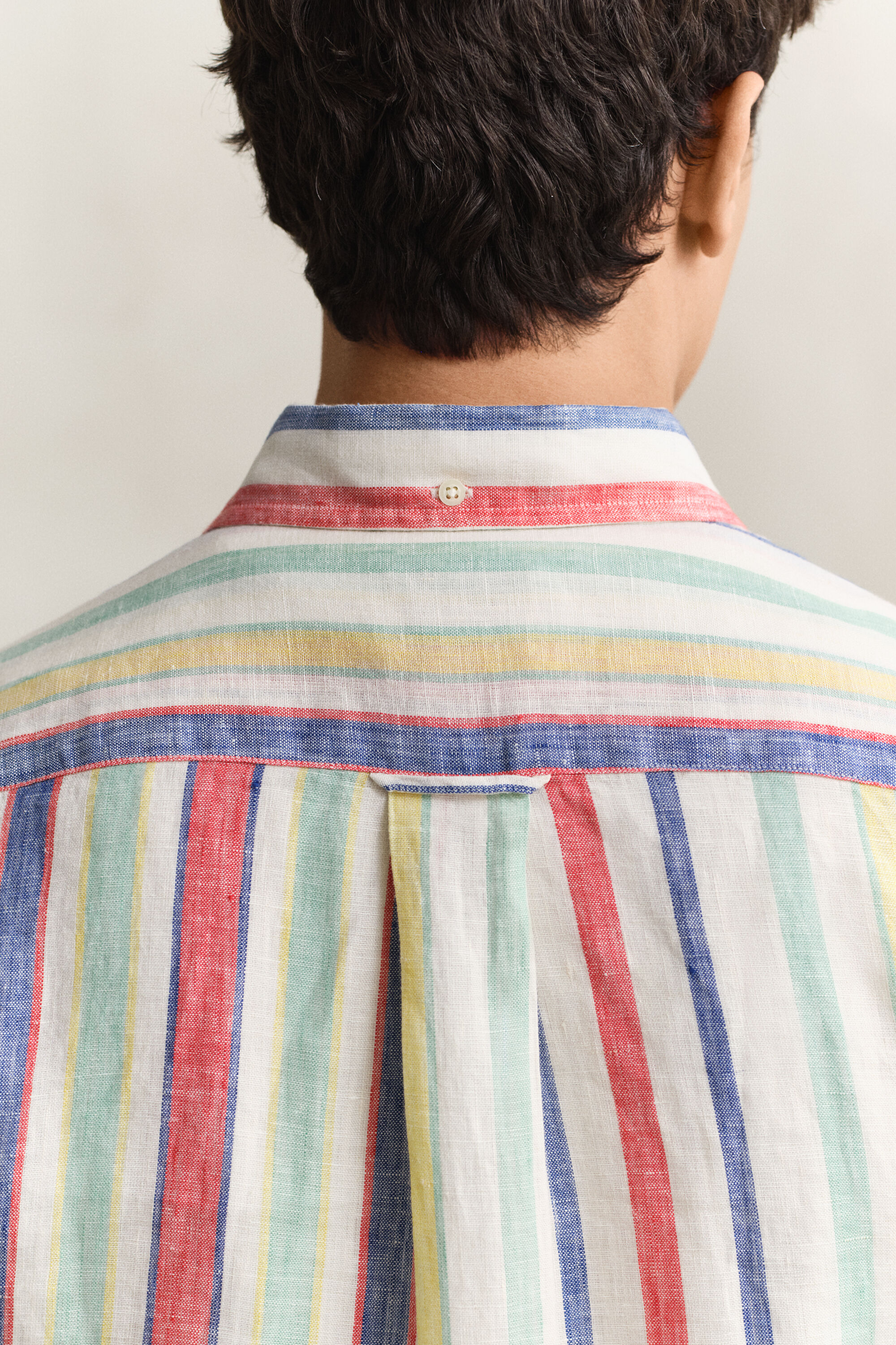 Meerkleurig gestreept linnen overoverhemd