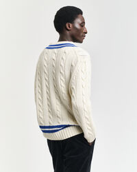 Kabelgebreide trui met V-hals