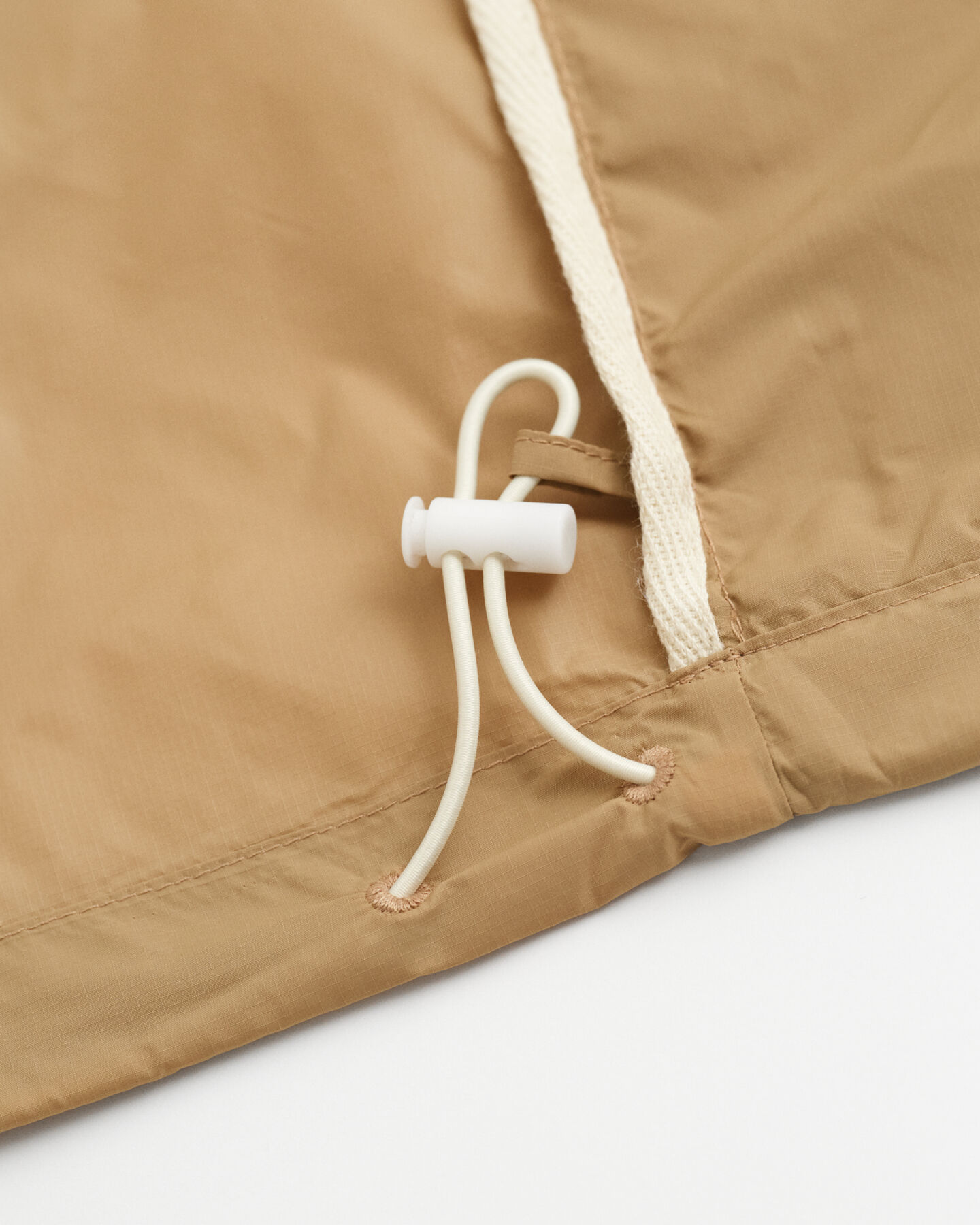 Opvouwbaar lichtgewicht Windbreaker-jack