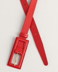 Smalle leren riem met beklede gesp