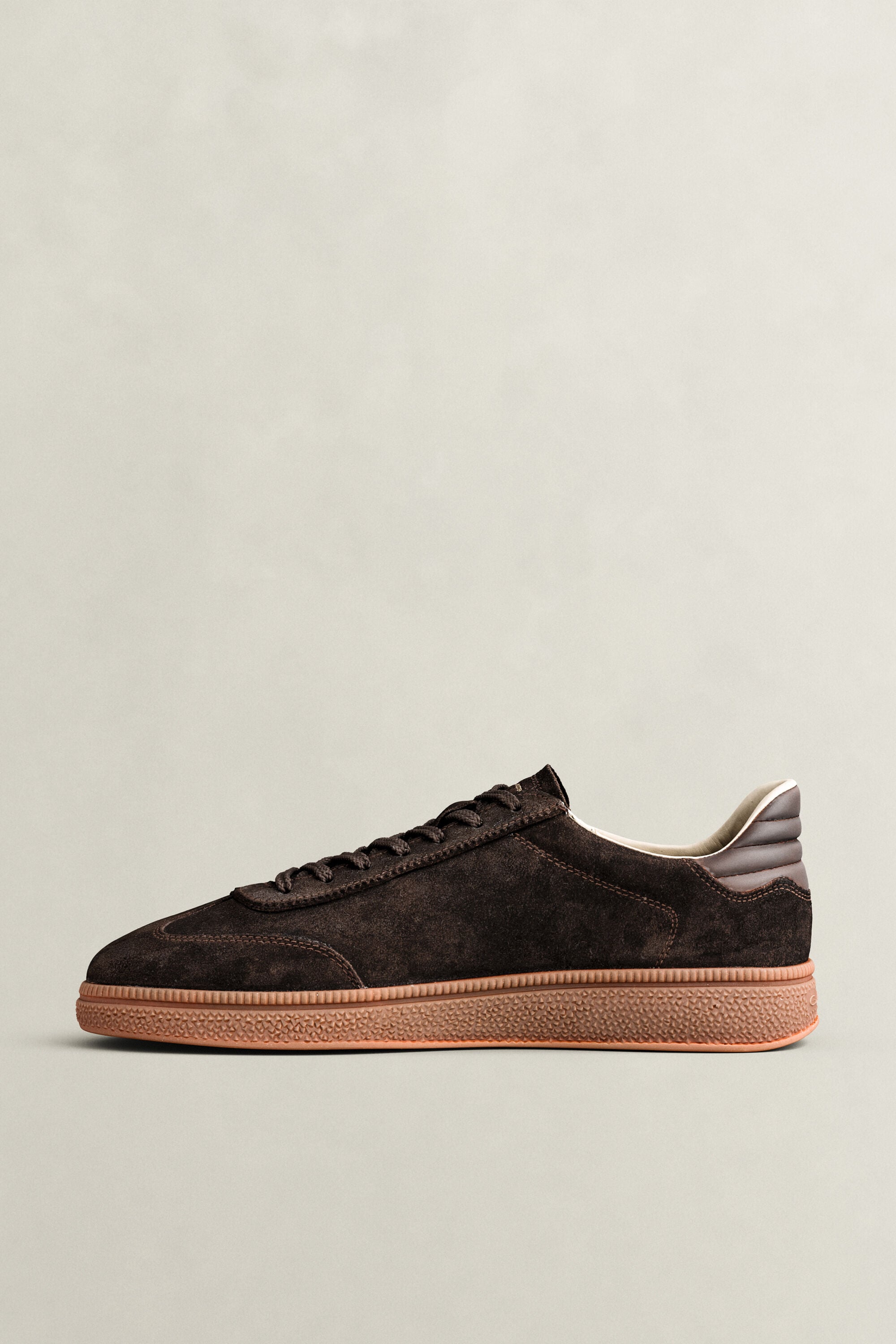 Cuzmo suède sneakers