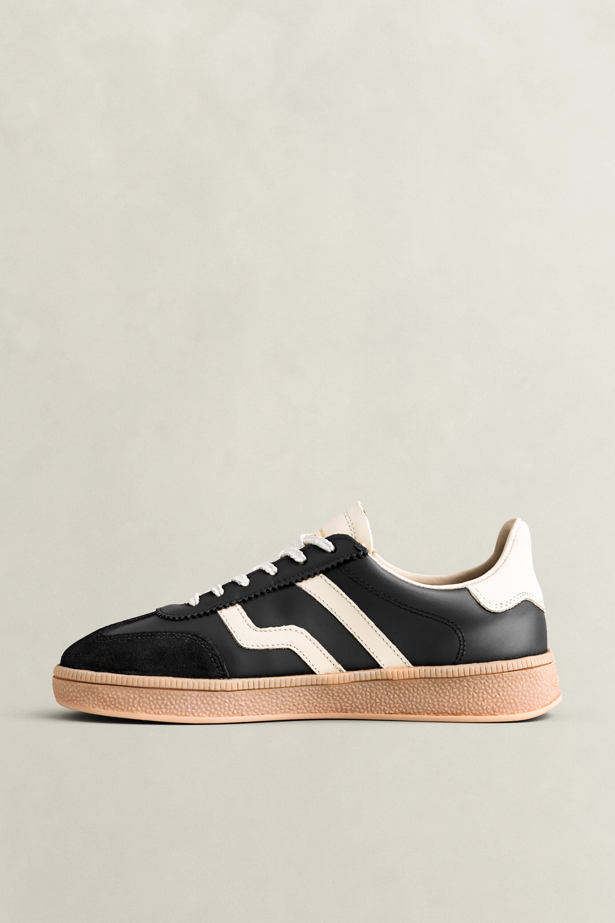 Cuzima-sneakers van suède-leer