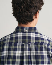 Regular Fit overhemd van poplin met korte mouwen en ruitje