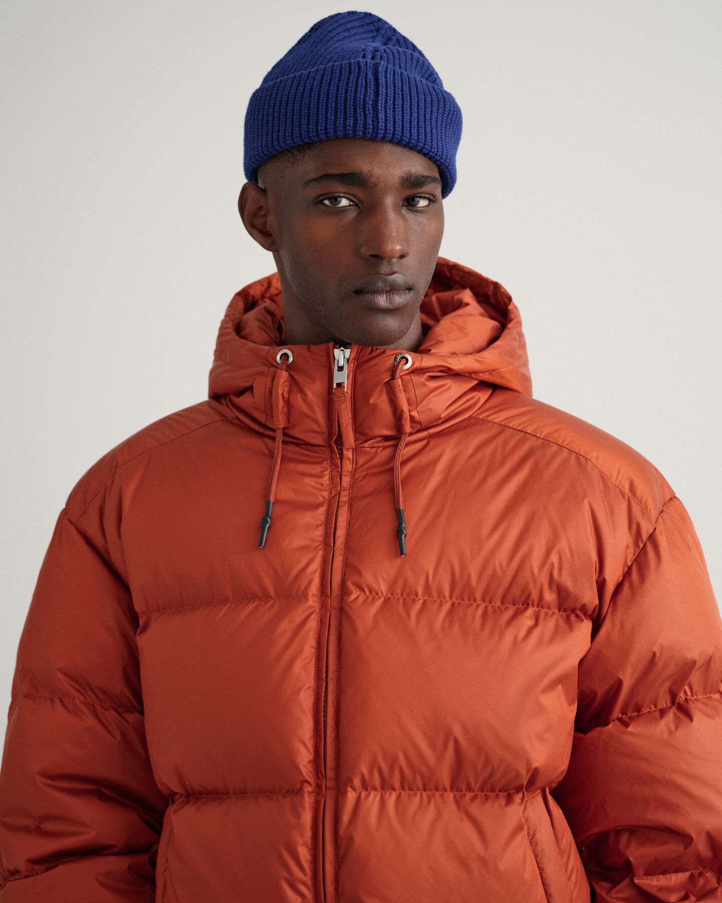 Glanzend gewatteerd jack