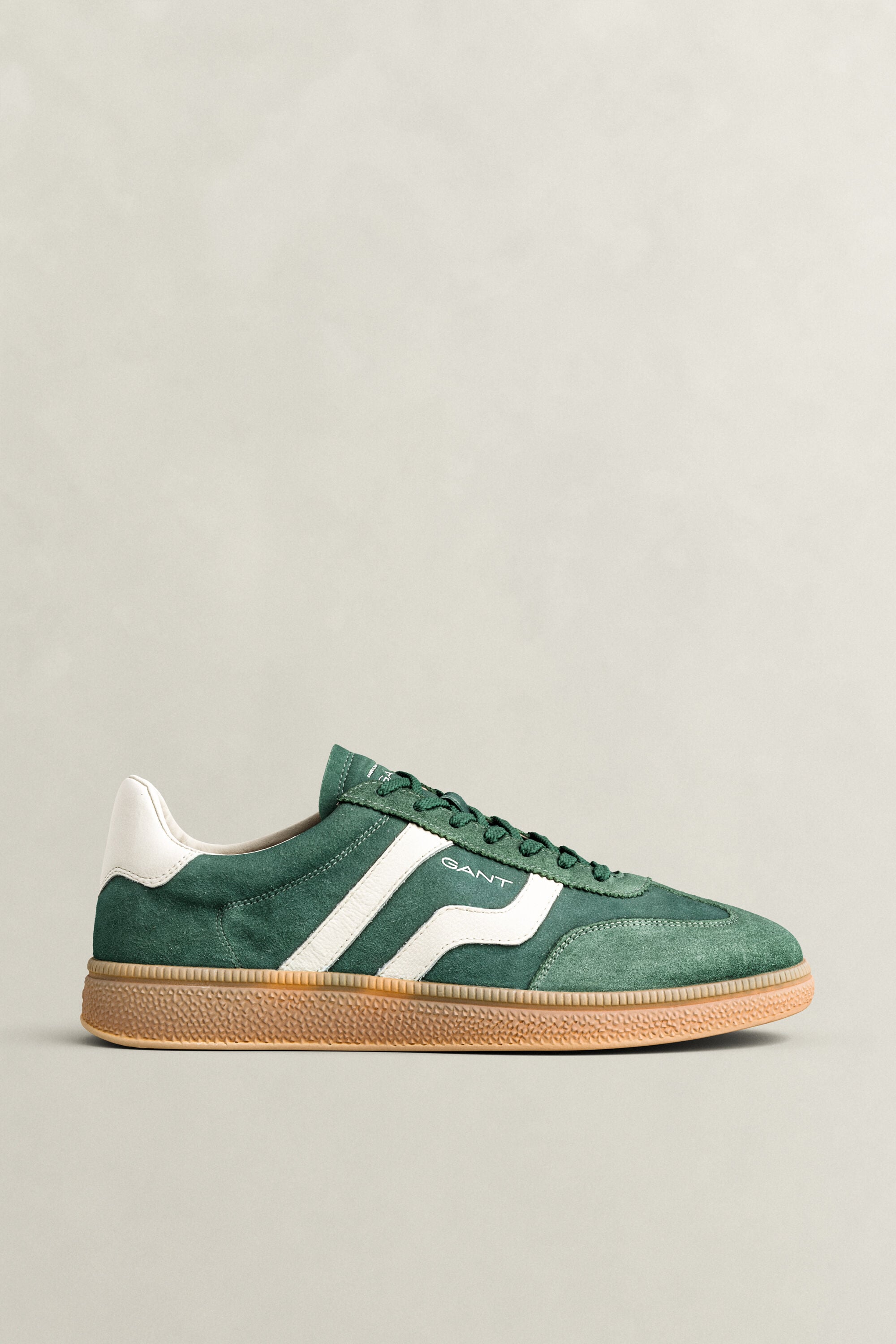 Cuzmo suède sneakers