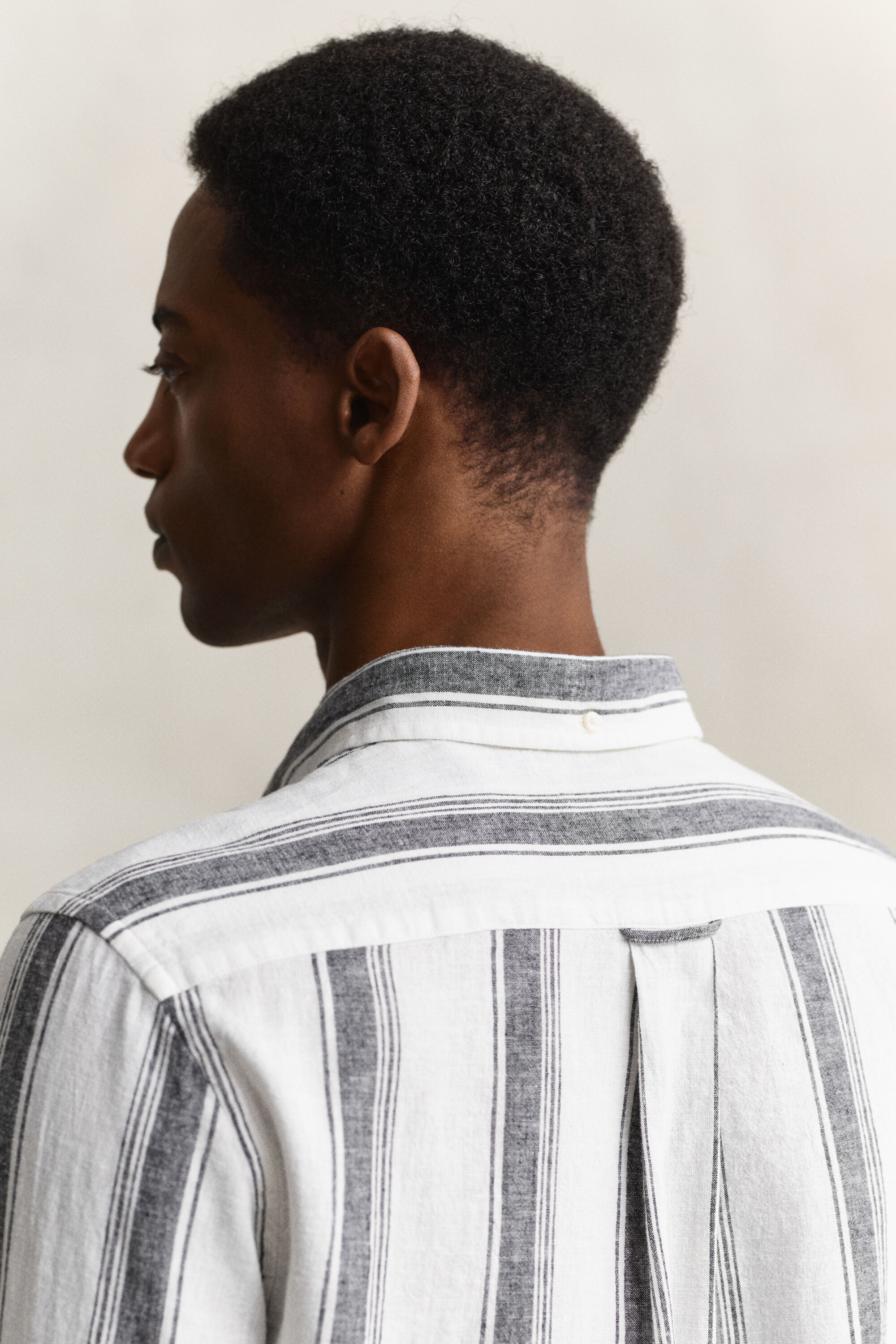 Gestreept overoverhemd van linnenmix