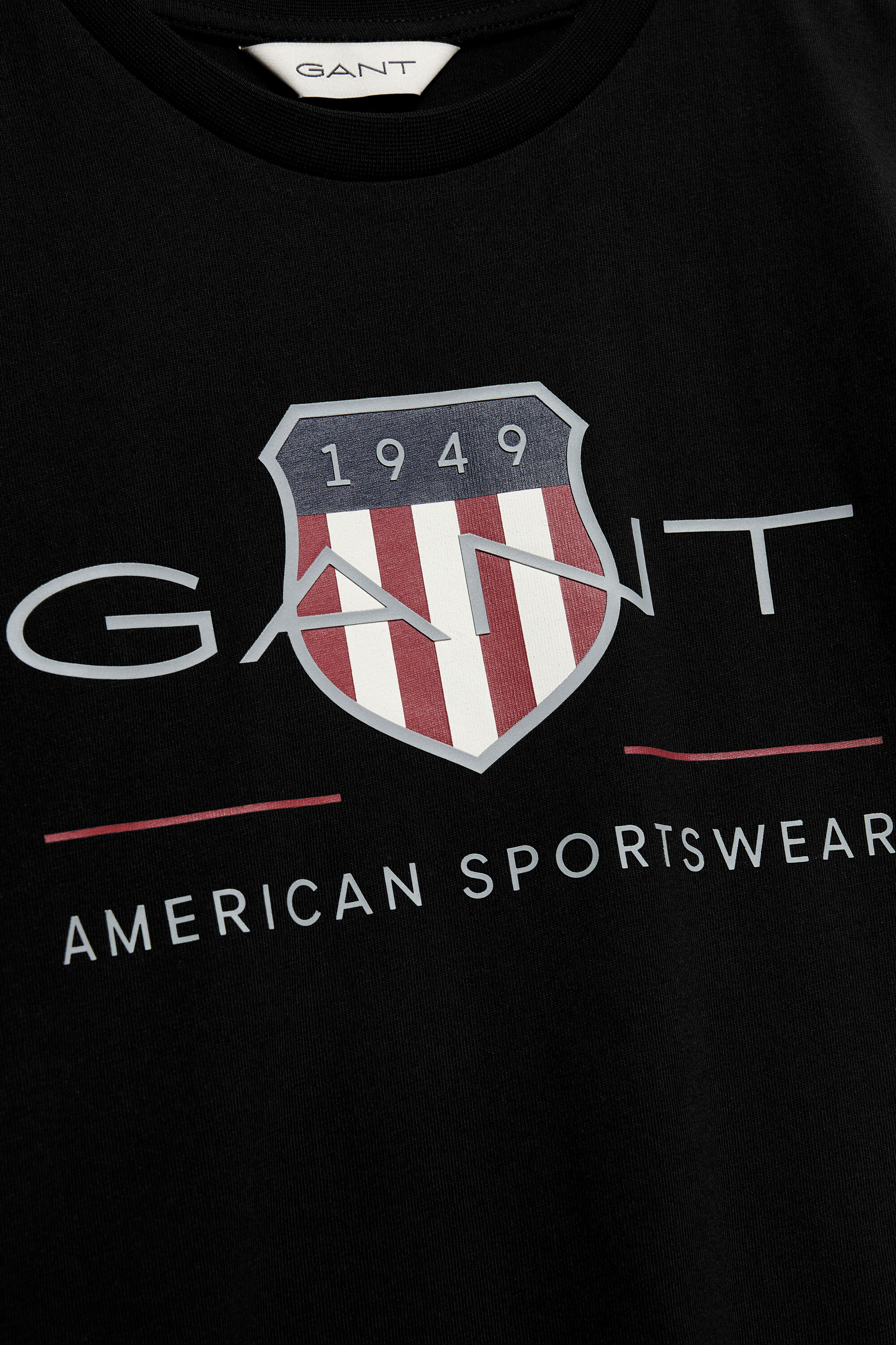 Teens Archive Shield T-shirt