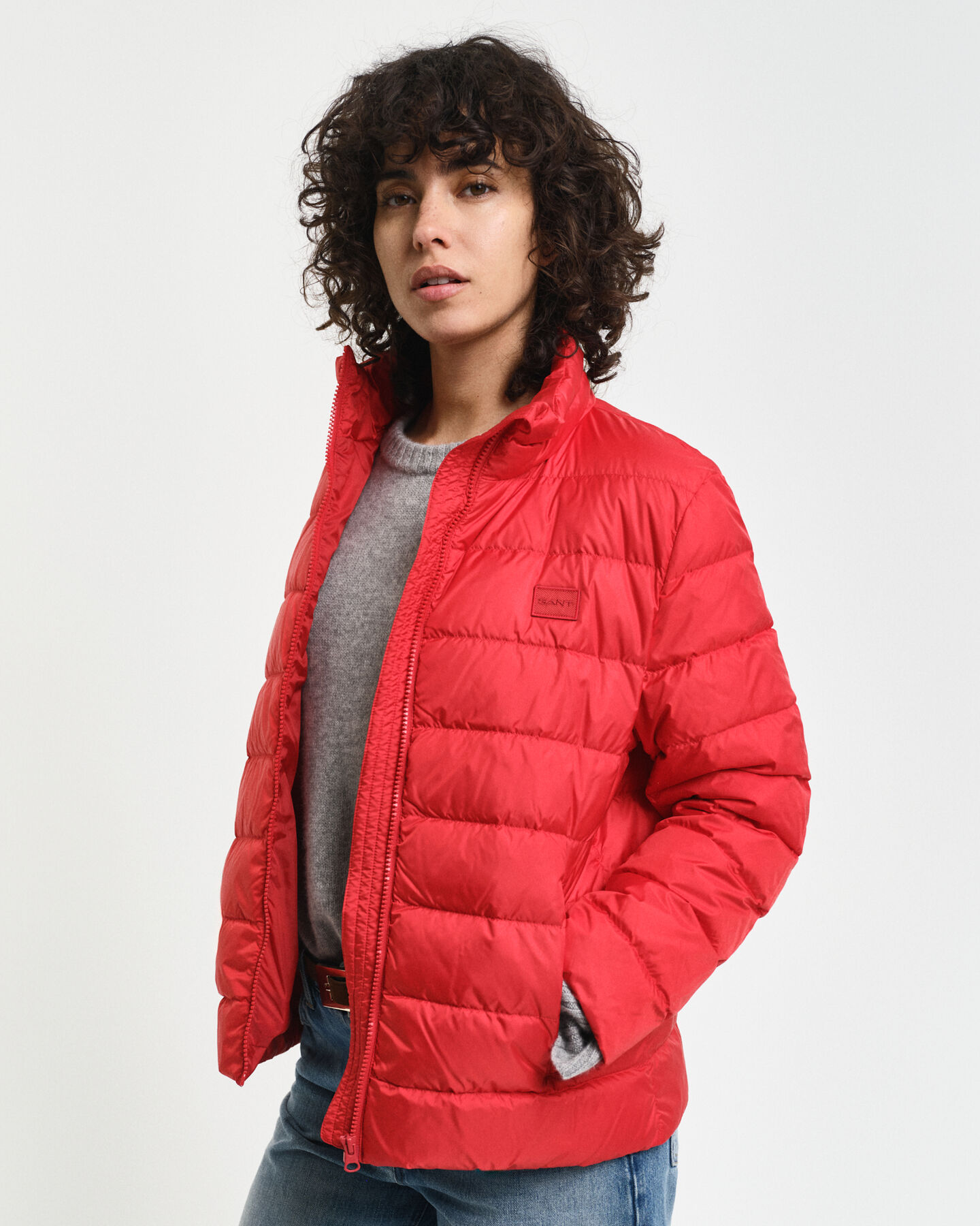 Licht donsjack met logo