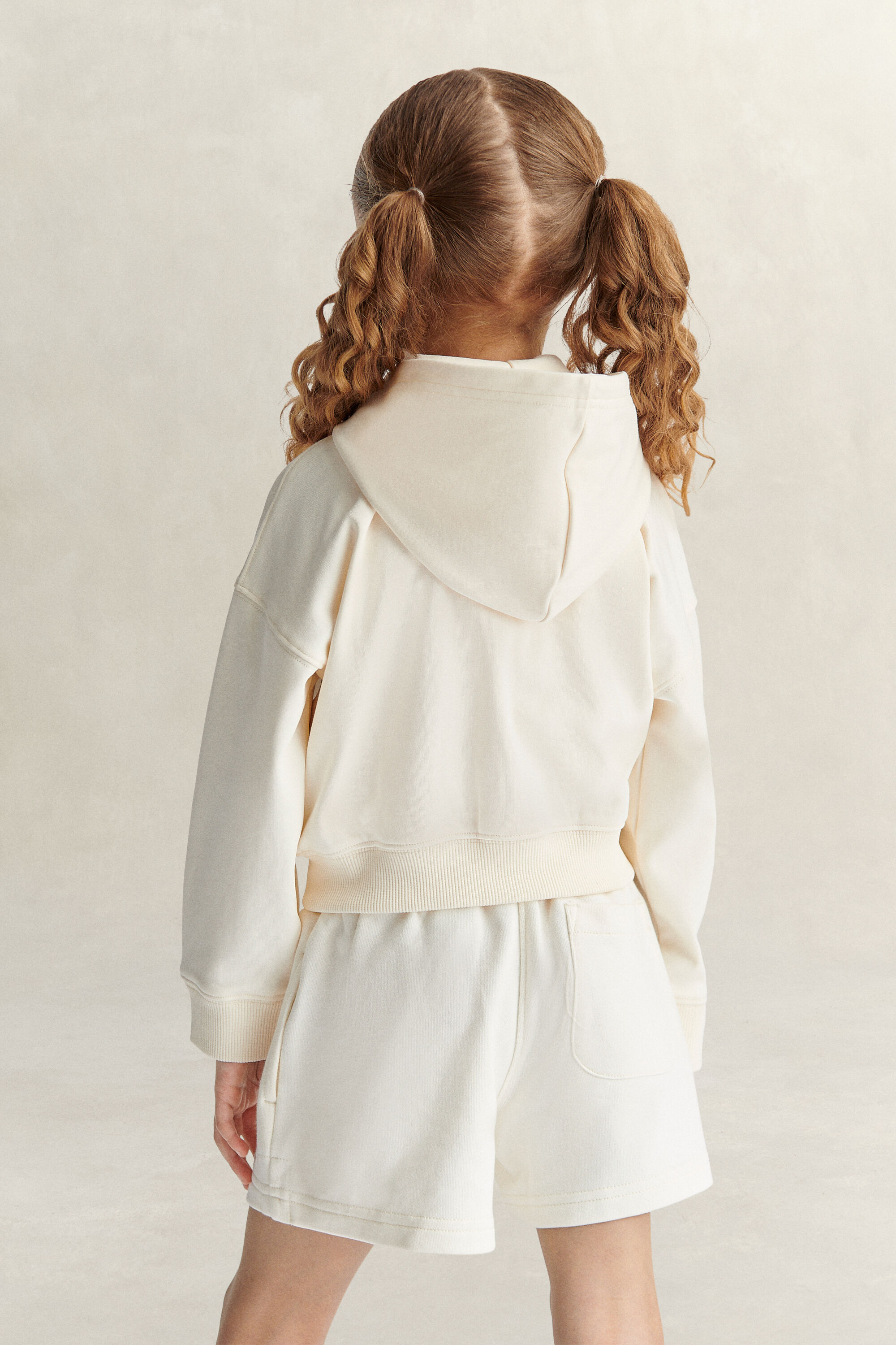 Girls cropped Shield hoodie met ritssluiting