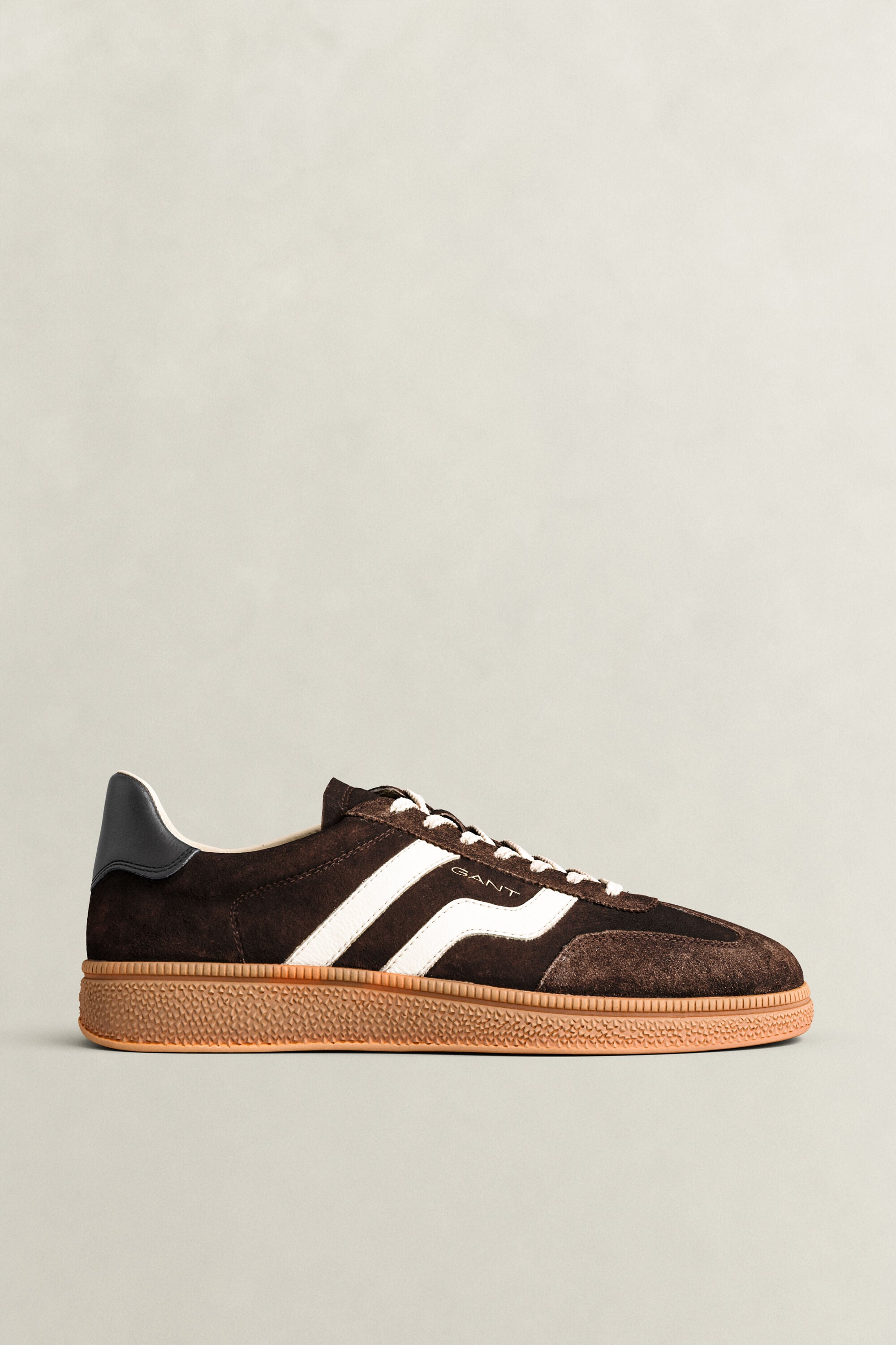 Cuzmo suède sneakers