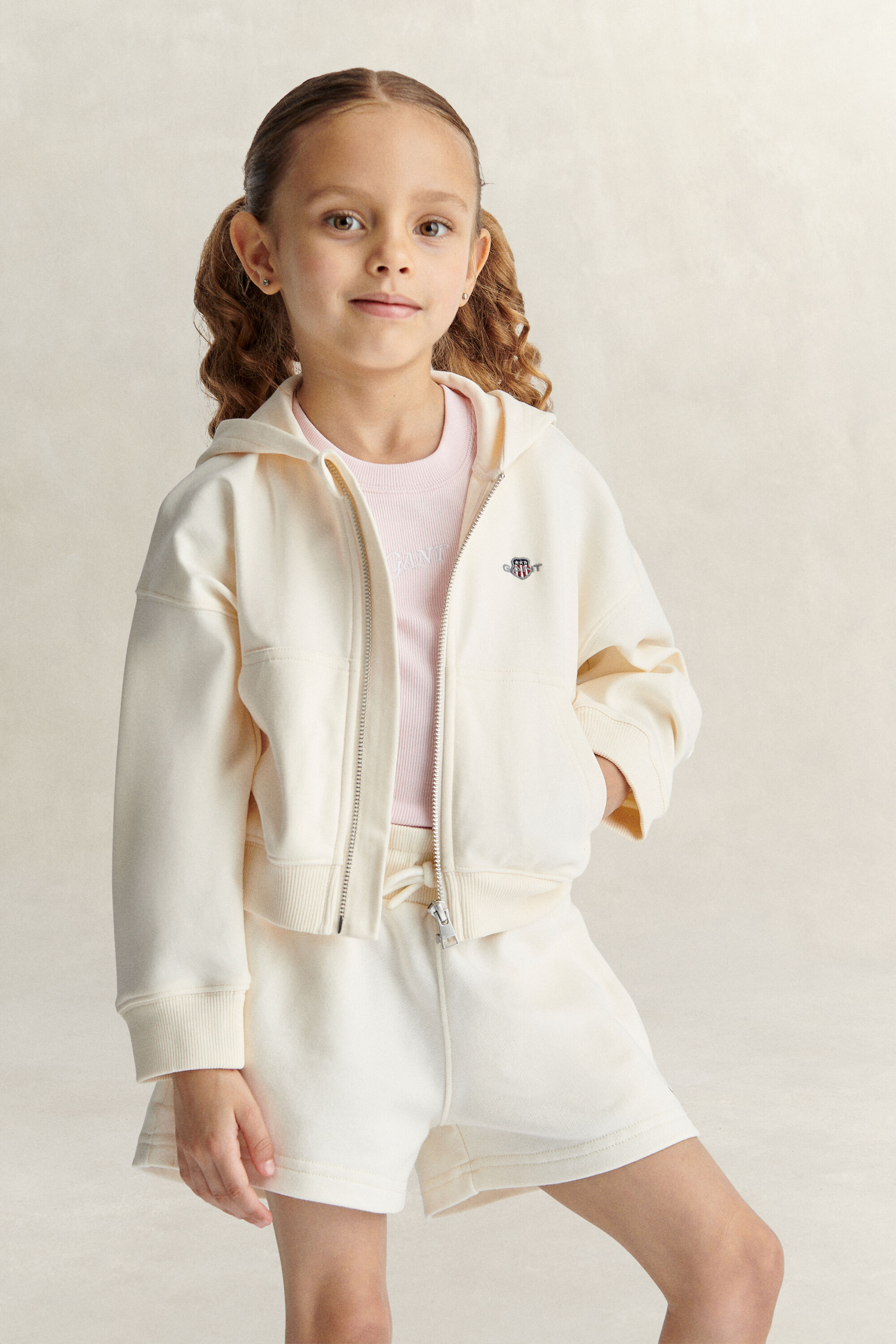 Girls cropped Shield hoodie met ritssluiting