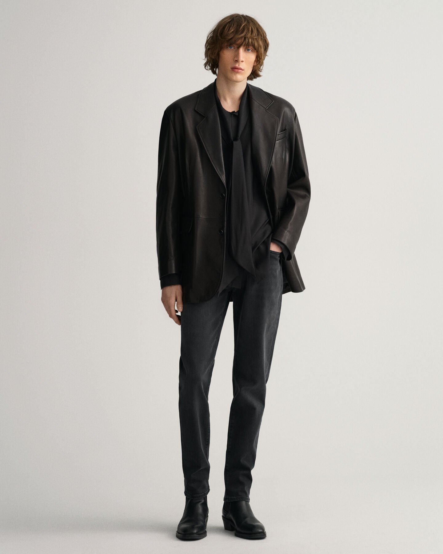 Slim Fit effen overhemd met vlinderdas