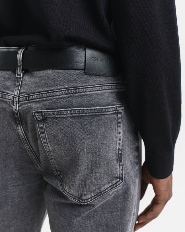 Regular Fit Black Wash jeans