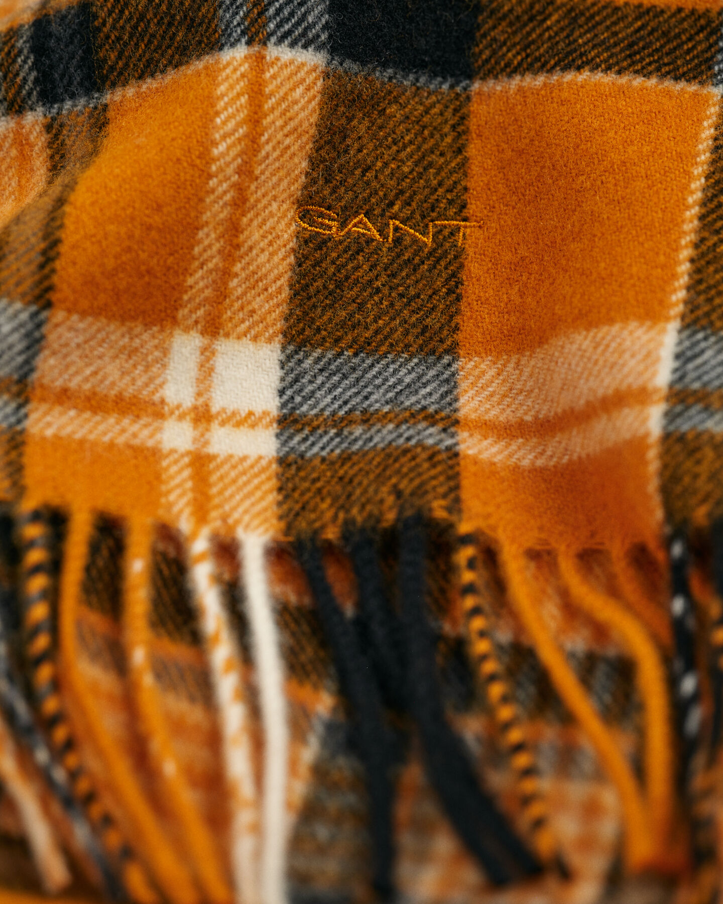 Geweven geruite sjaal