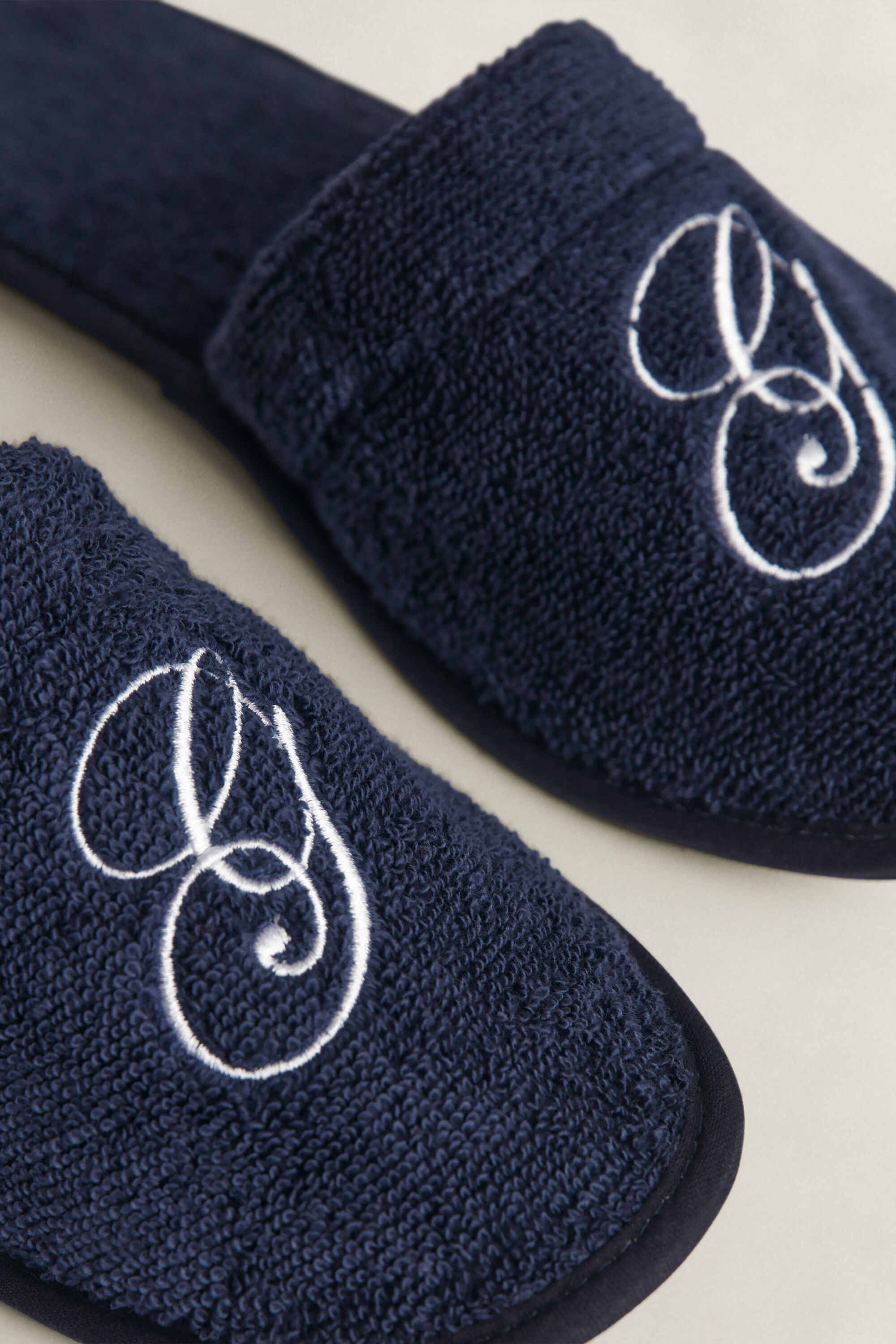 Geborduurde pantoffels