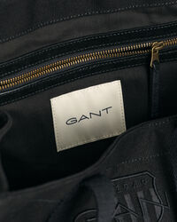 Tonal Shield canvas reistas