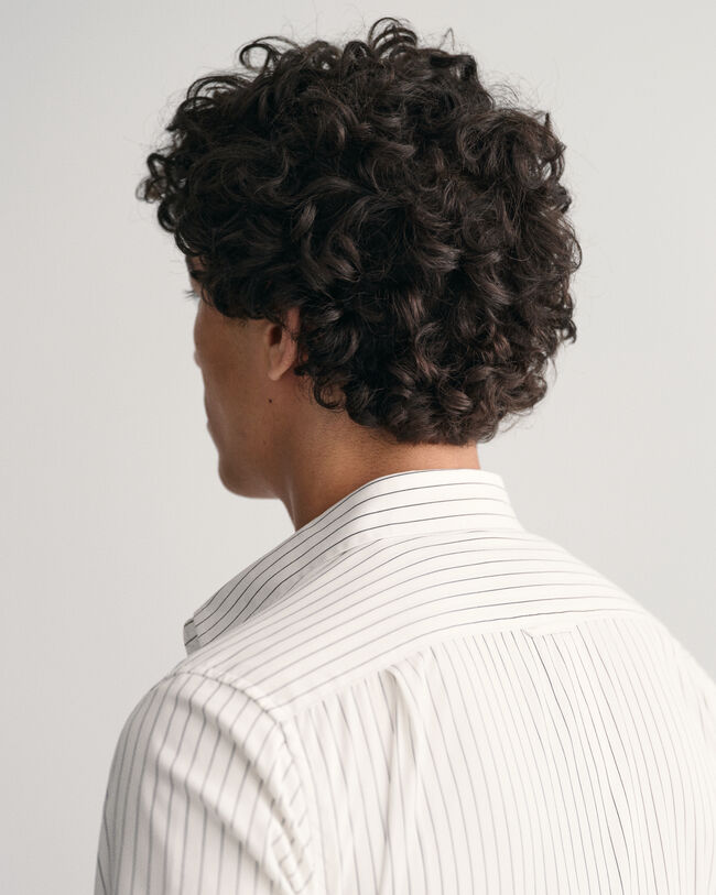 Slim Fit net overhemd met krijtstreep