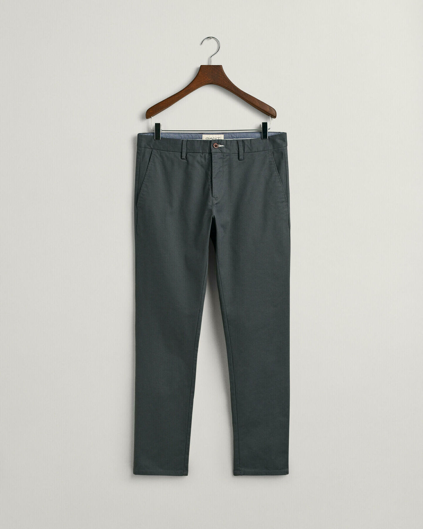 Slim Fit chino
