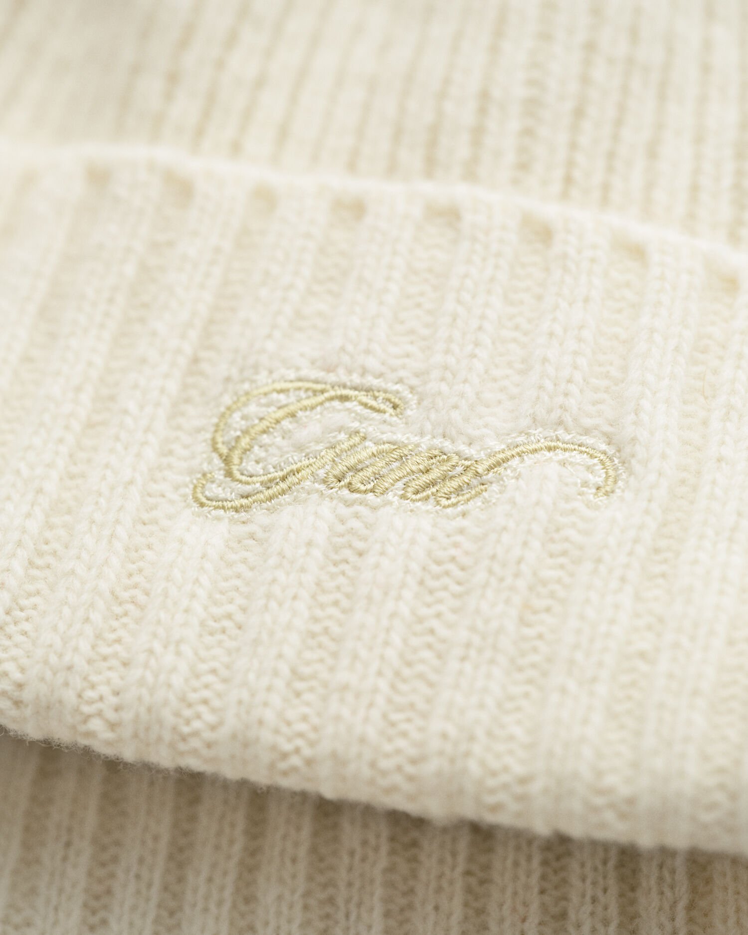 Cadeauset met beanie en sjaal met logo