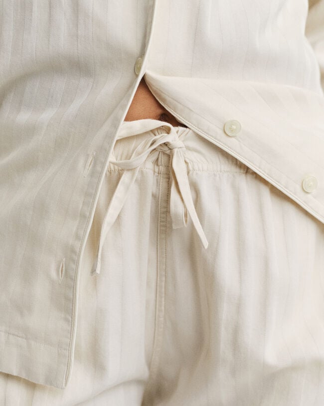 Cadeauset met satijnen pyjama met streepje