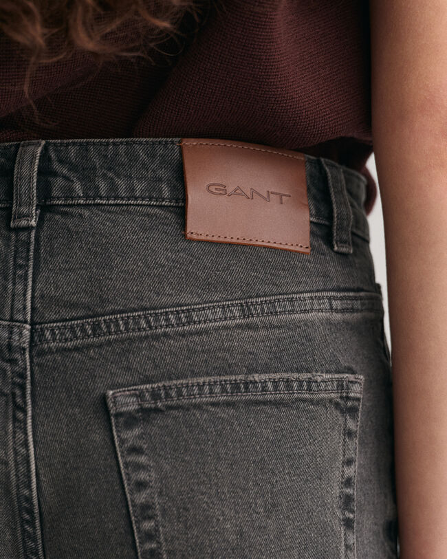 Jeans met iets kortere, rechte pijp